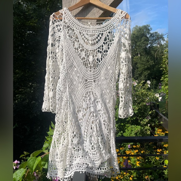 Open Back Crochet Cover Up - Picture 6 of 10